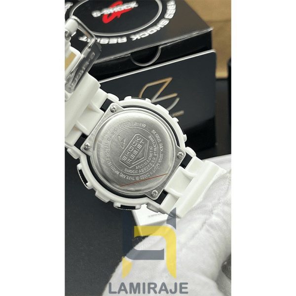 خرید ساعت مچی مردانه دیجیتال کاسیو جی شاک G-Shock GA-110RQ سفید صفحه طلایی، ساعت شیک و مقاوم.